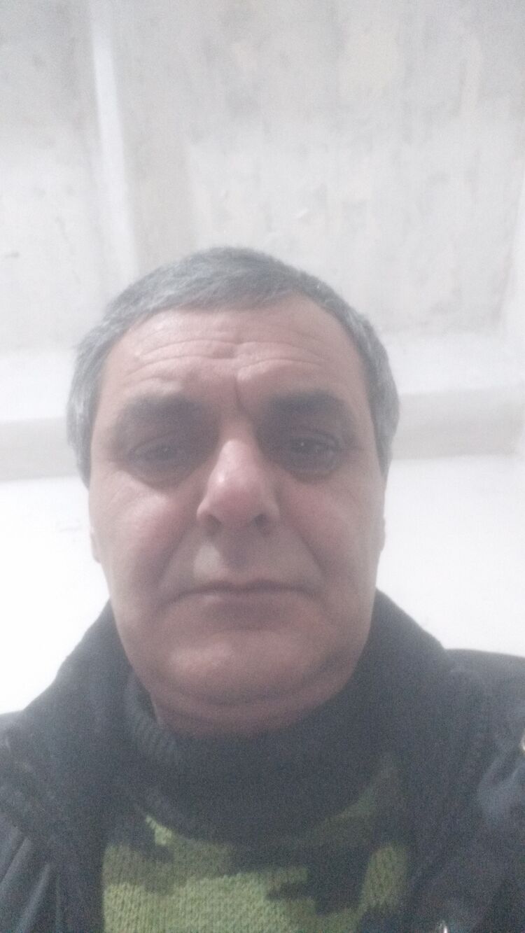  49585801  , 48 ,    
