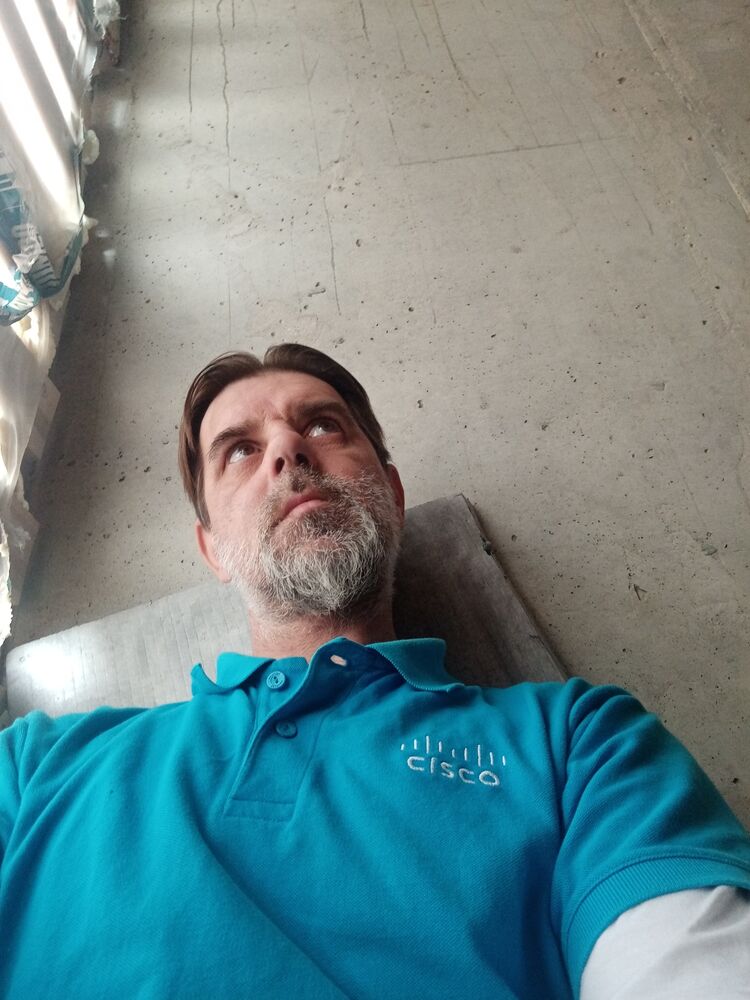  ,   Amer, 43 ,   ,   