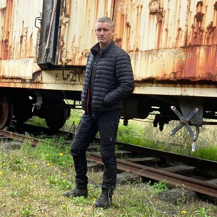  ,   Douglas, 55 ,   ,   