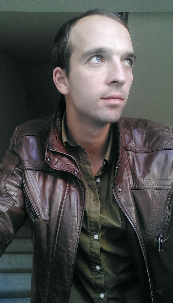  5062891  Lucky, 41 ,    -