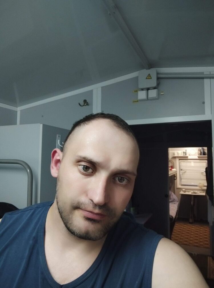  53267721  , 36 ,    