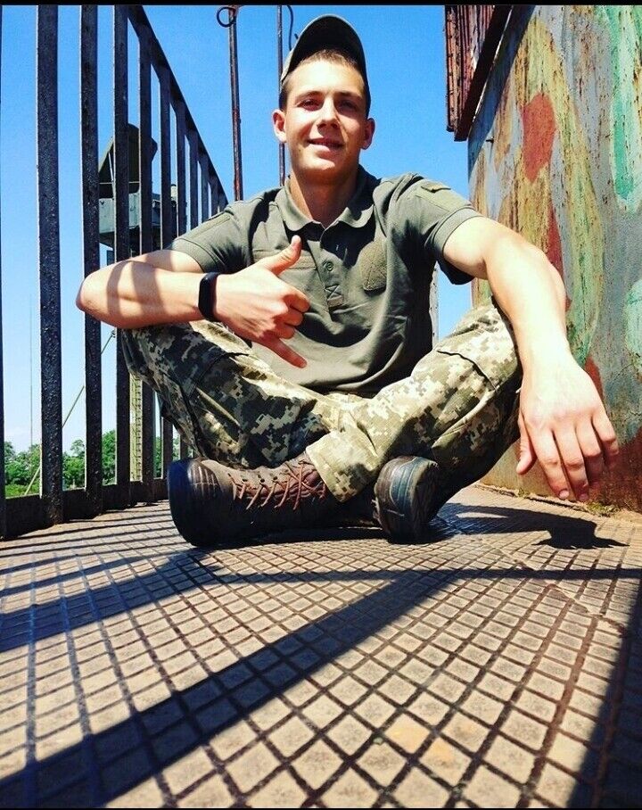  ,   Vlad, 25 ,   ,   , c , 