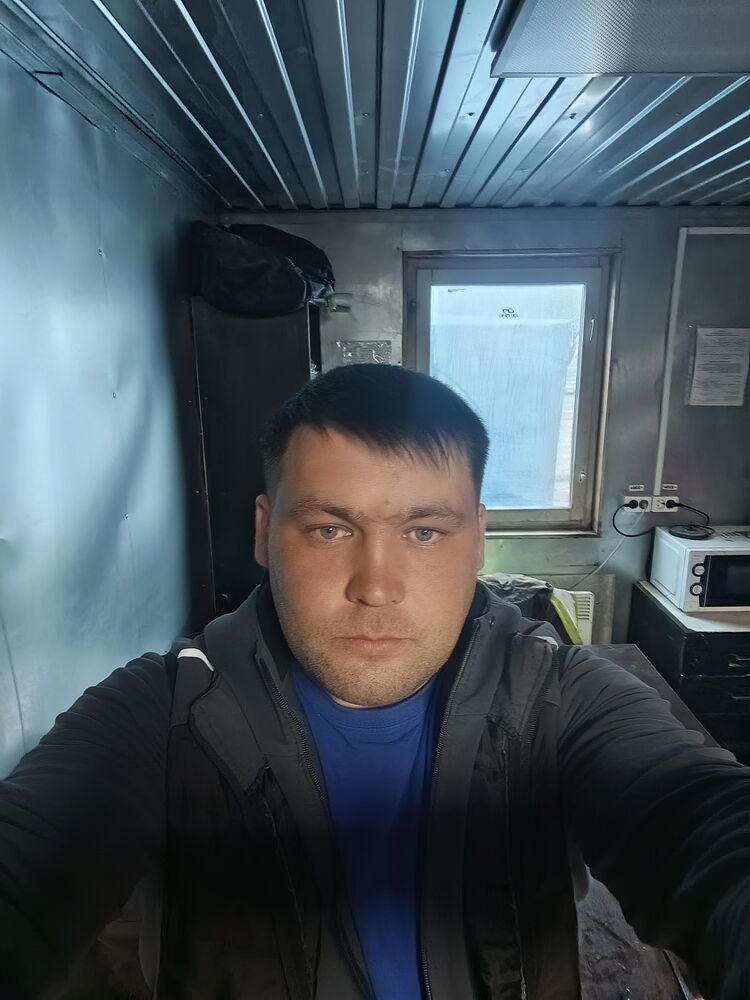  46018361  , 30 ,    