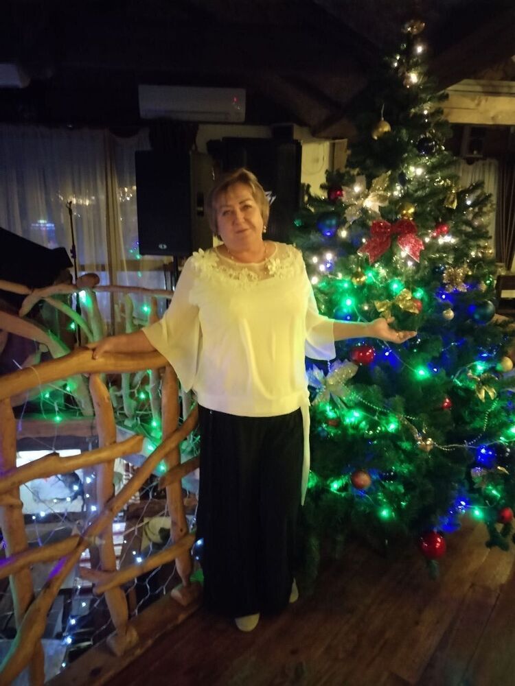  ,   Irina, 61 ,   ,   , c 