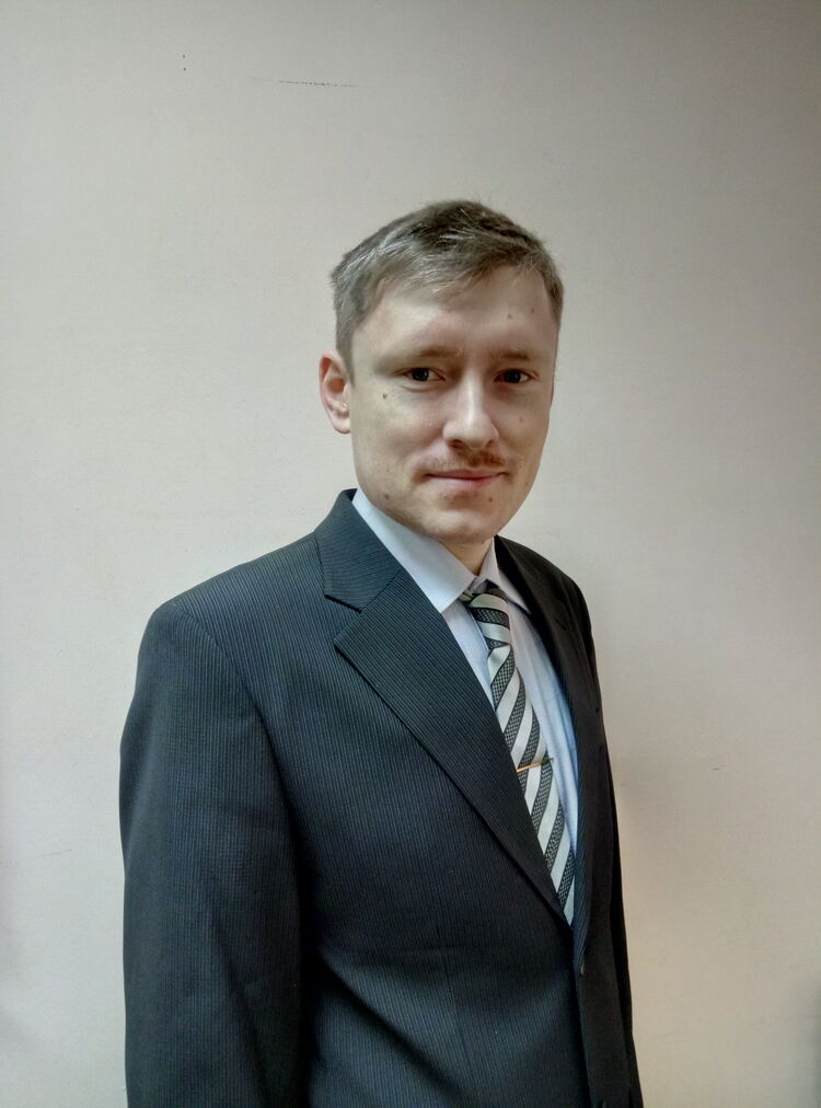  40986901  Alexander, 33 ,    