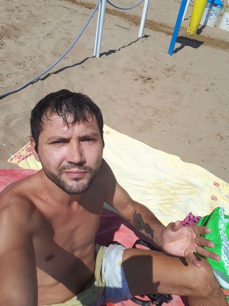  25789821  , 40 ,    Alanno