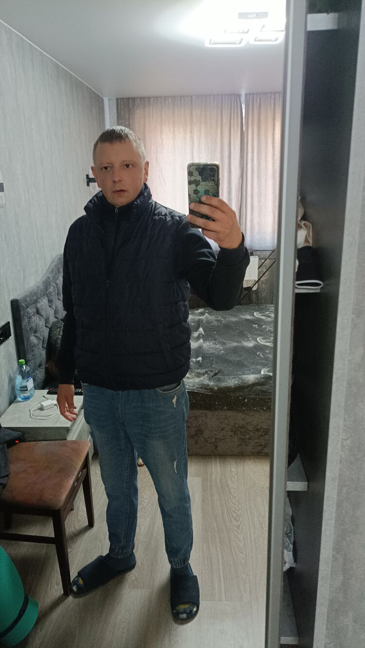  52693241  , 36 ,    -