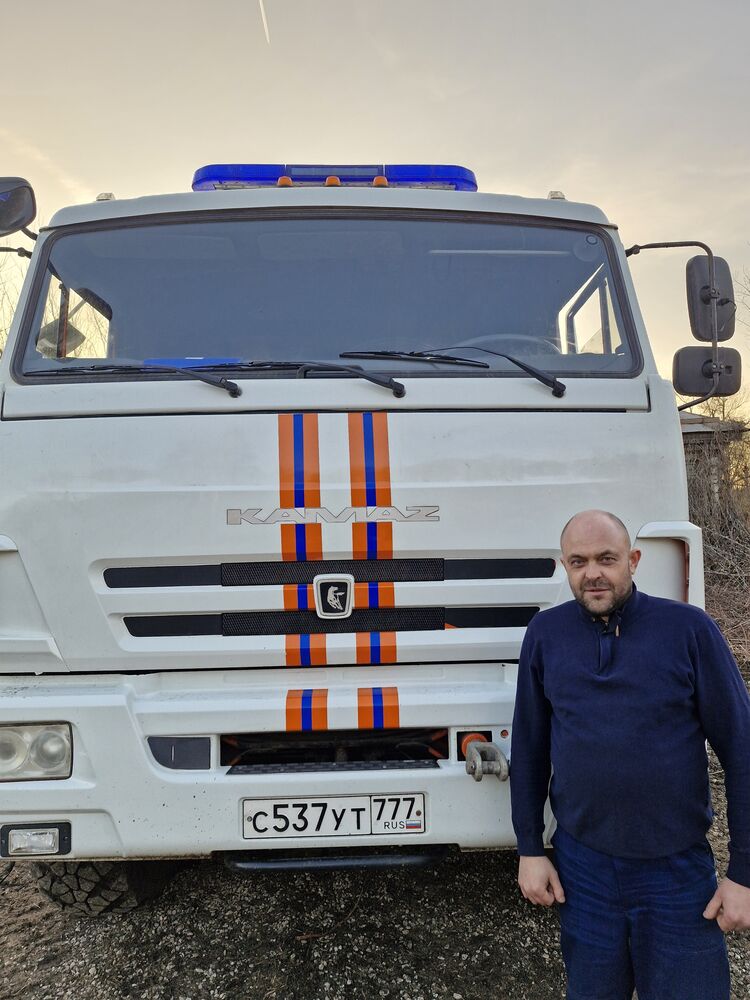  53709311  , 39 ,    