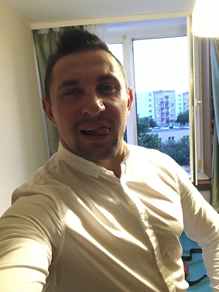  Warszawa,   Evgeniy, 34 ,   ,   , c 