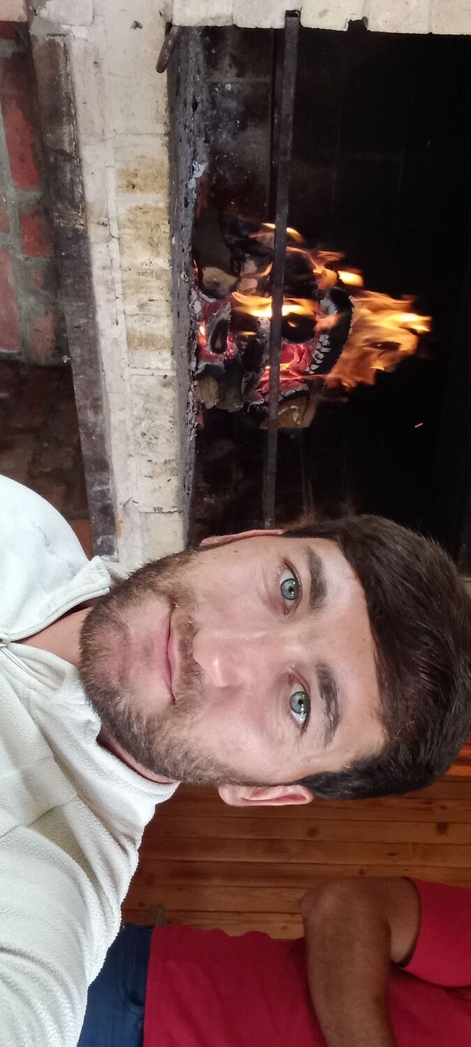  ,   Artur, 29 ,   ,   