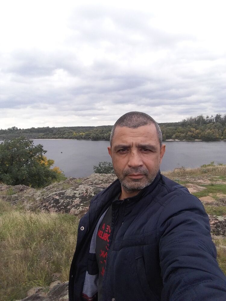  13628851  Vlad, 47 ,    
