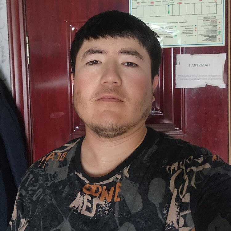  45373881  , 32 ,    