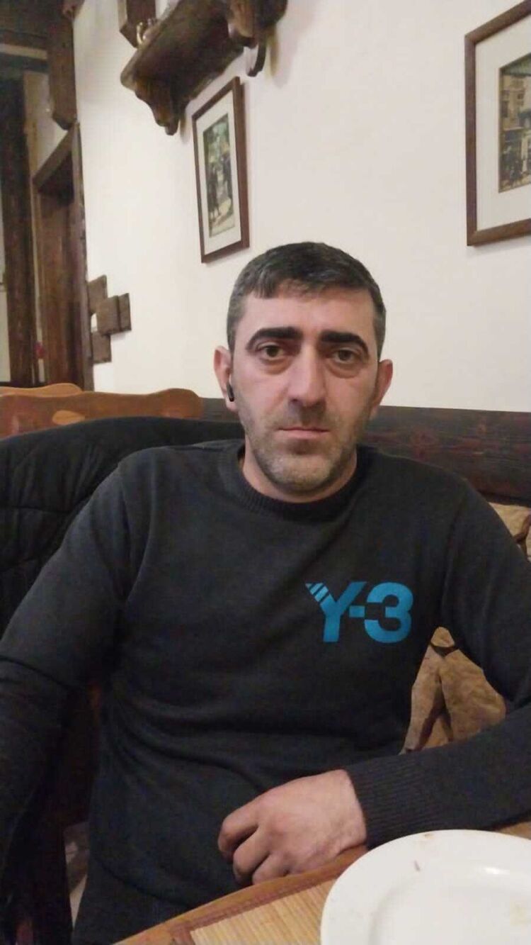  ,   Alimbelali, 40 ,   c 