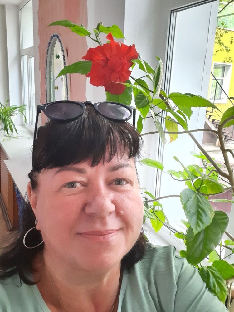  52082391  , 51 ,    -