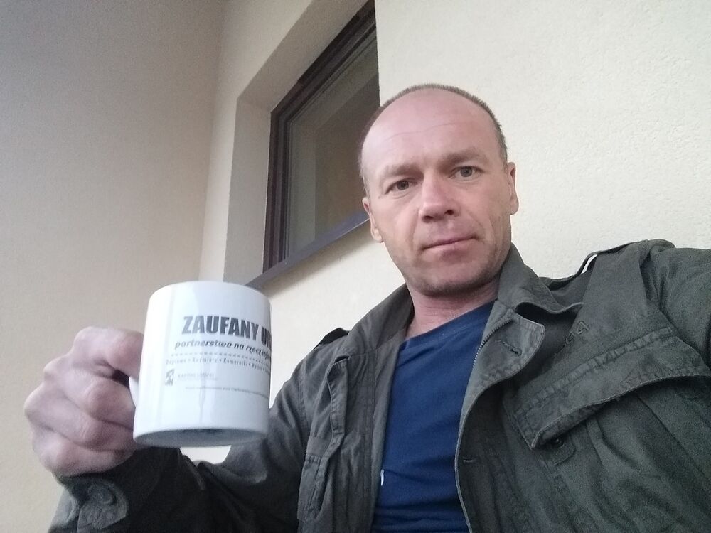  16611761  Pavel, 46 ,    Czestochowa