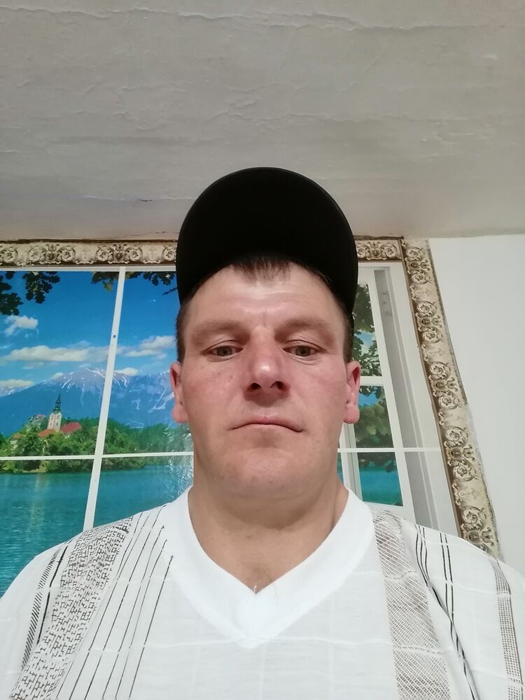  47657281  , 42 ,    
