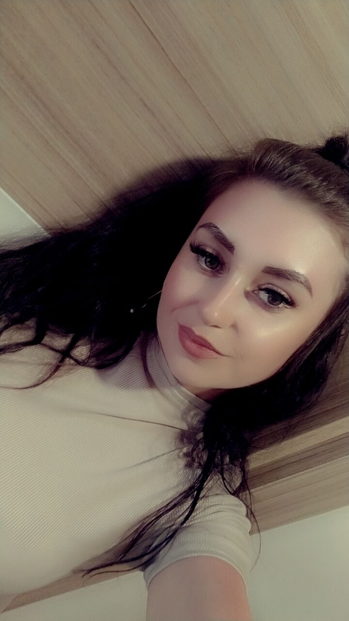  45887781  , 28 ,    
