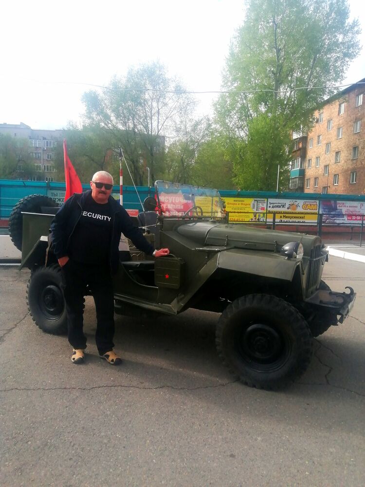  51288841  Nikolay, 65 ,    -