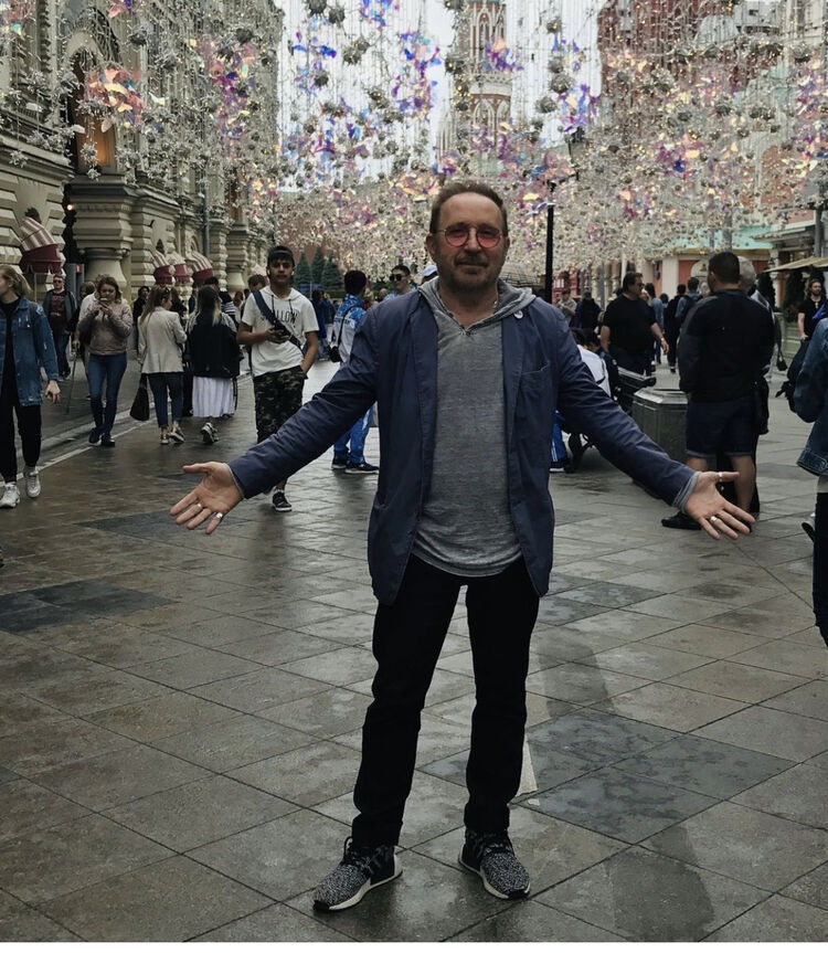  ,   Alex, 59 ,   ,   
