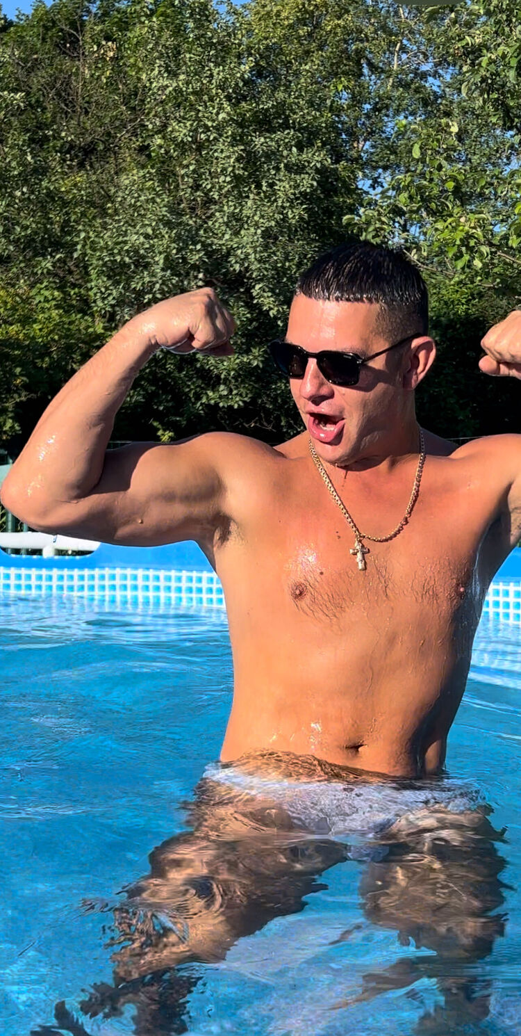 ���������� ������, ���� ������� CanisMajoris, 40 ���, ������������ ��� ������, ����� � ���������, c�������� ���������, ���������