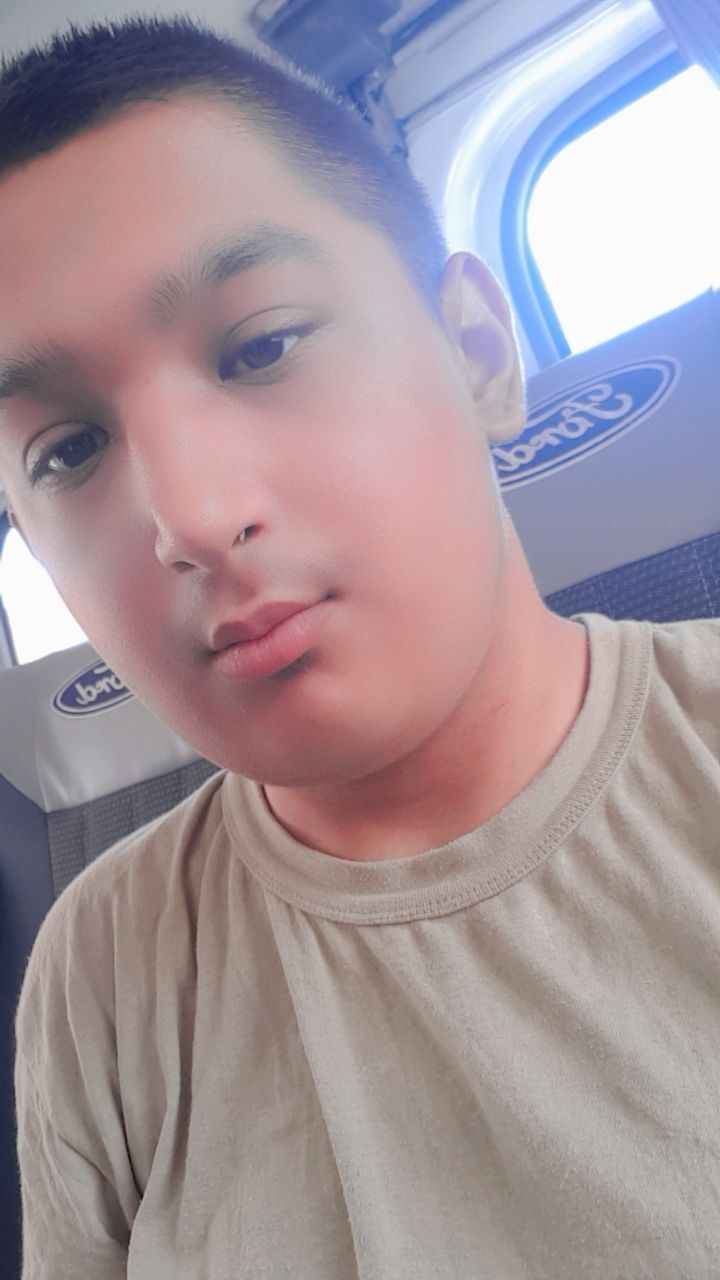  37648521  Sait, 27 ,    