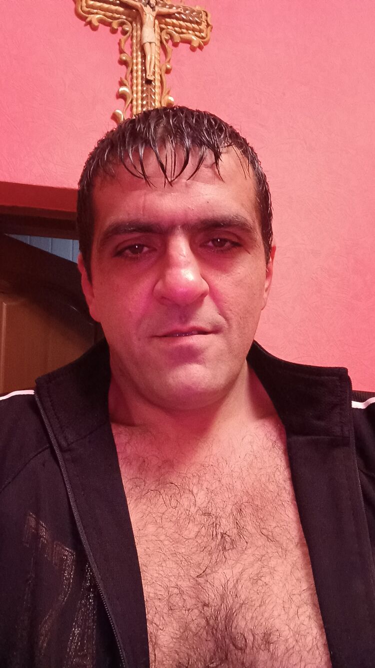  38602901  , 31 ,    