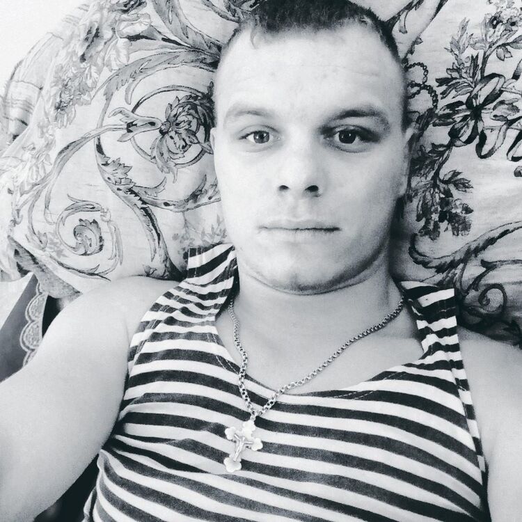  ,   Alexandr, 29 ,   