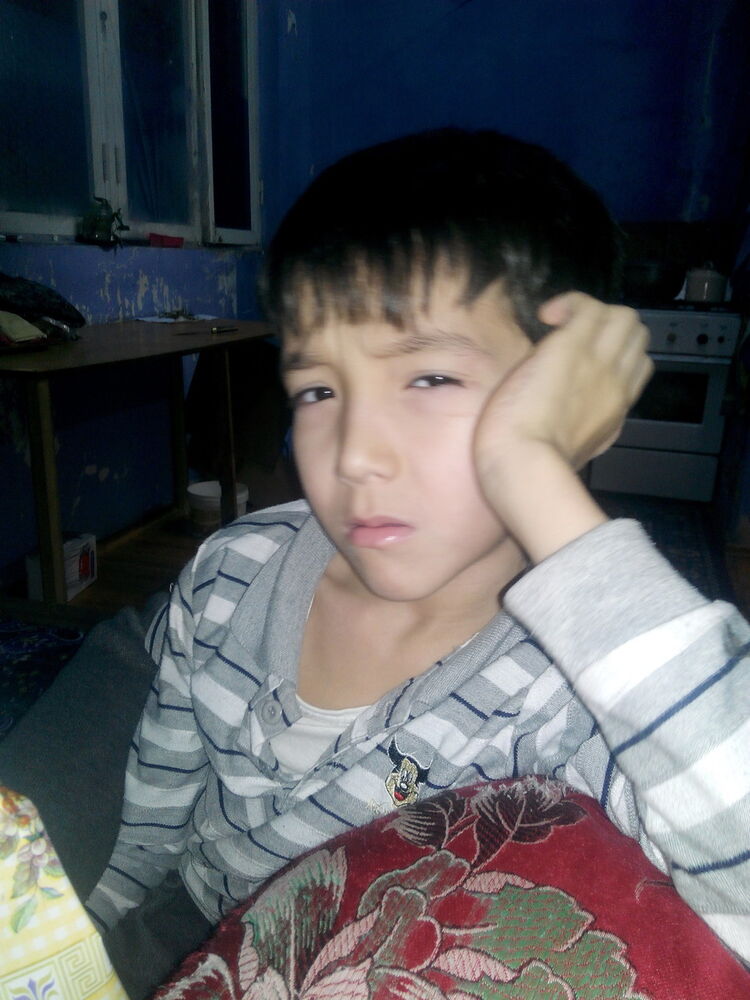  5637821  Hasan, 49 ,    
