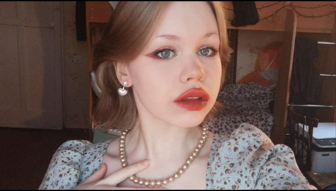   ,   , 21 ,   ,   , c 