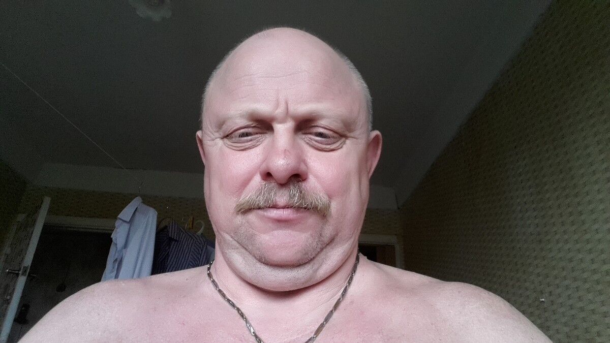  -,   , 62 ,  
