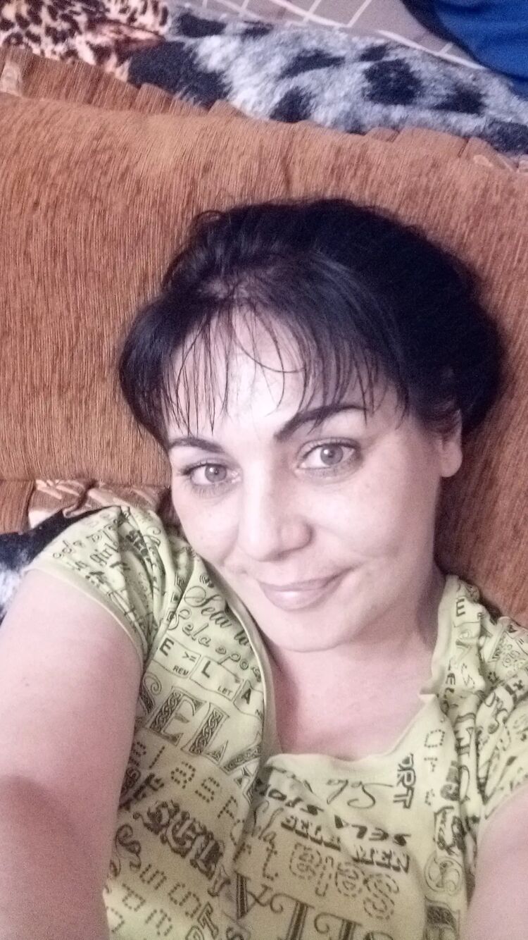  ,   Karina, 45 ,   c 