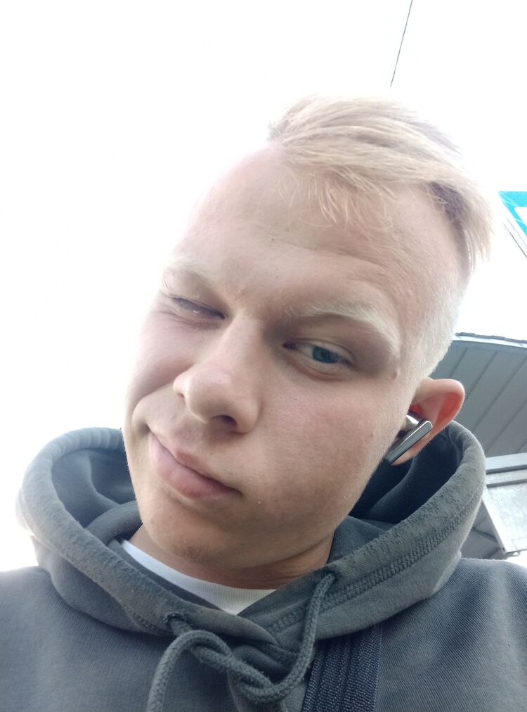  44816331  , 24 ,    