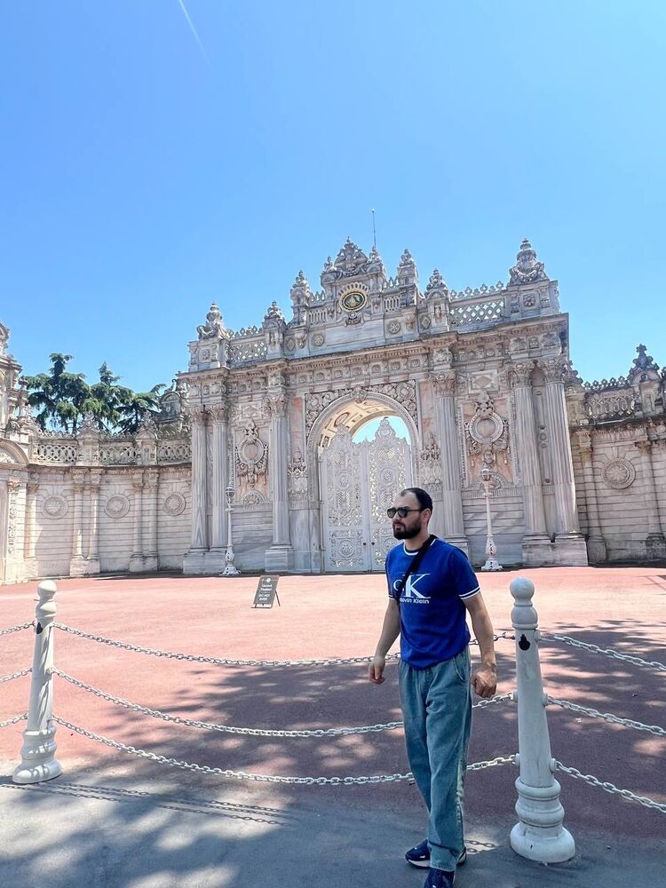  ,   Aziz, 32 ,   ,   , c 