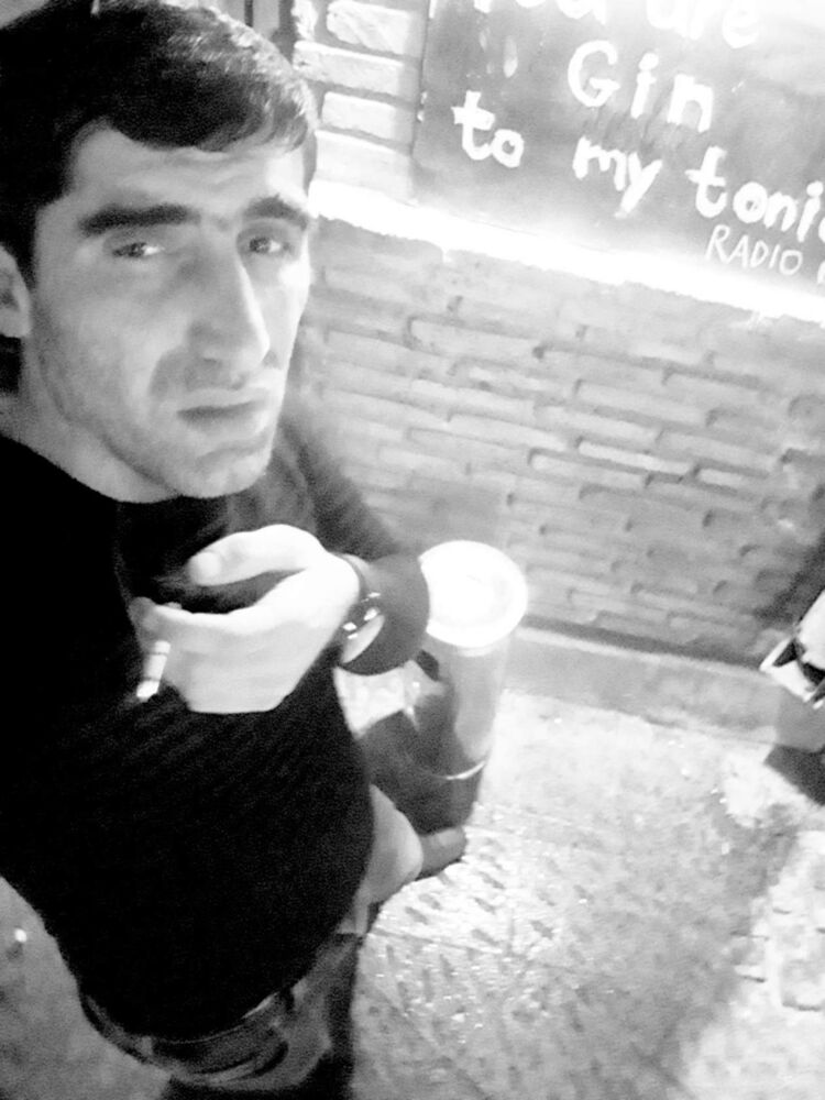  ,   Bacho, 29 ,   ,   