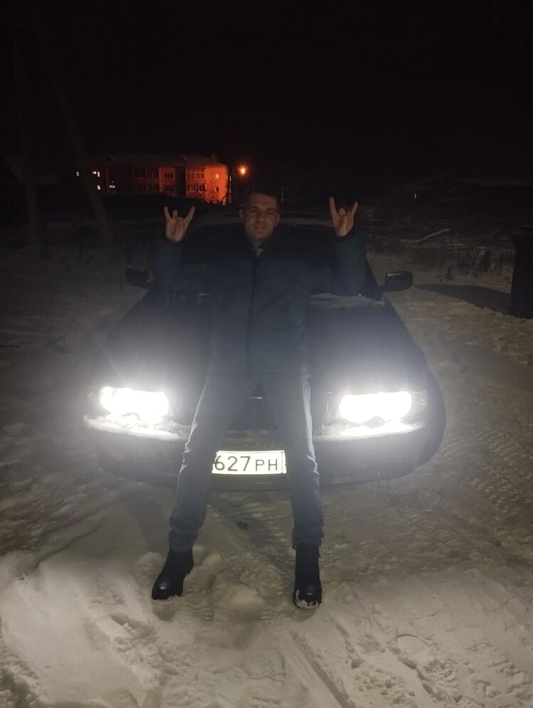  ,   Stanislav, 38 ,   ,   , c 