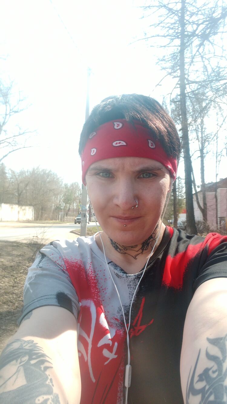  52221881  , 32 ,    