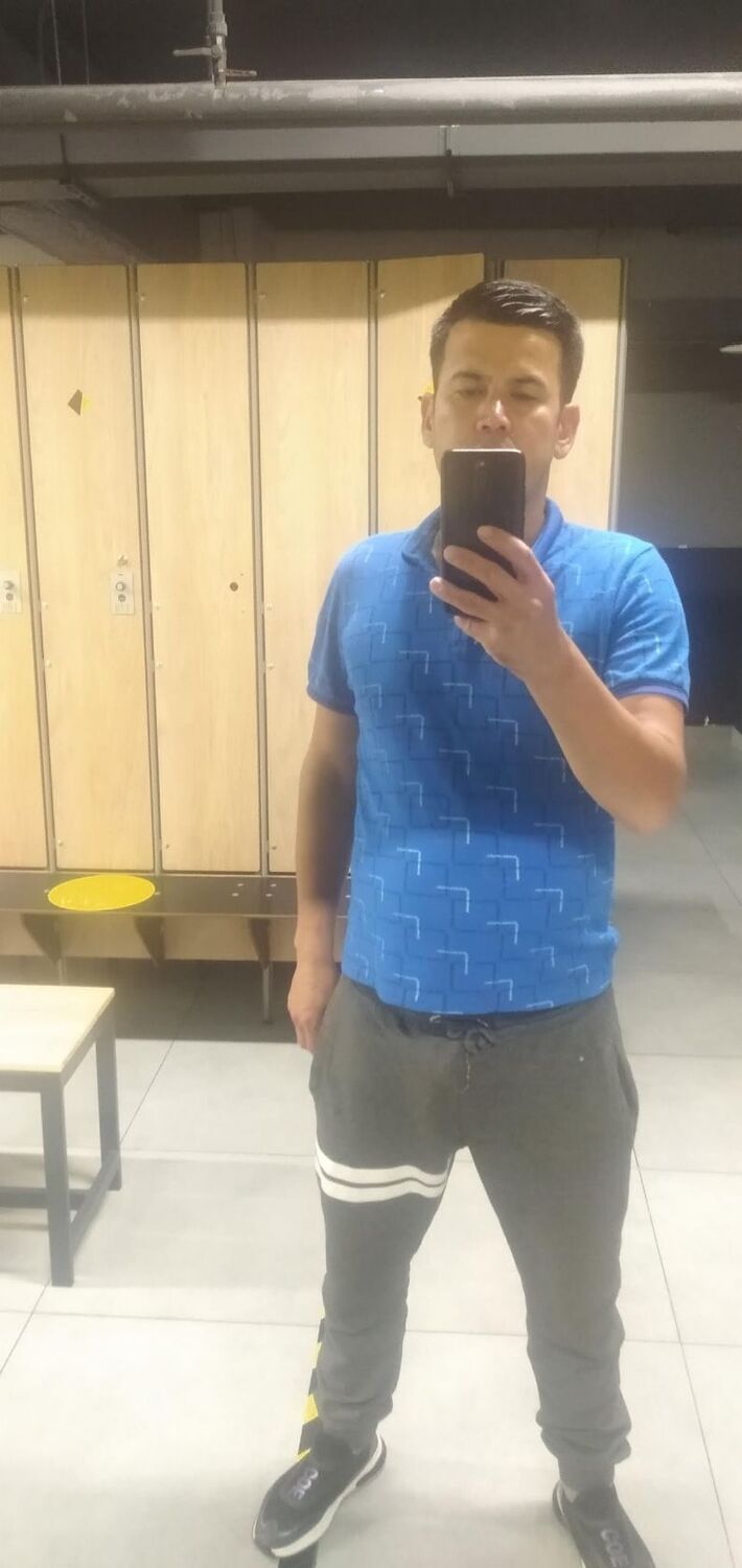  43336831  , 38 ,    