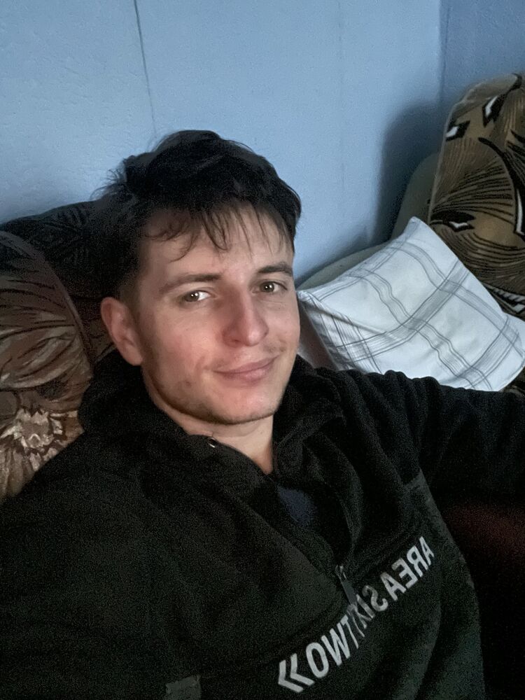  26513411  Oleksandr, 31 ,    