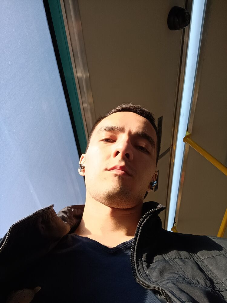  48239291  , 31 ,    -