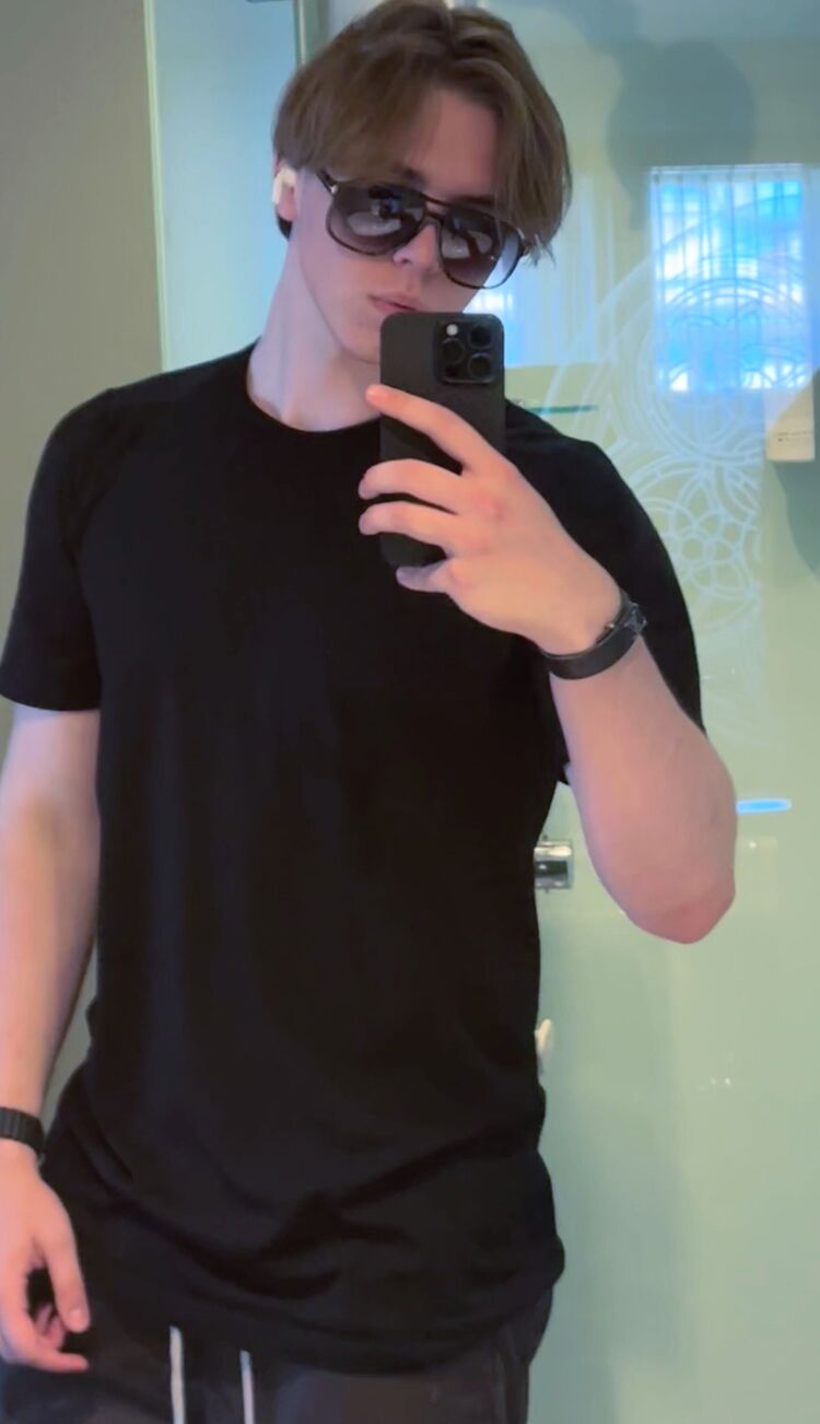 ���� 52945481 ����� ���������, 18 ���, ���� ���������� � ������