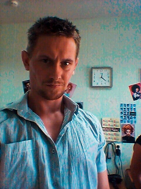  23387121  Oliver, 35 ,    
