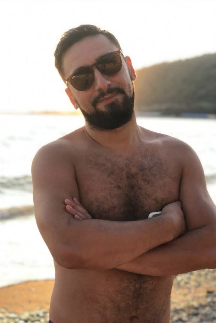 29573341  Zoha, 38 ,    