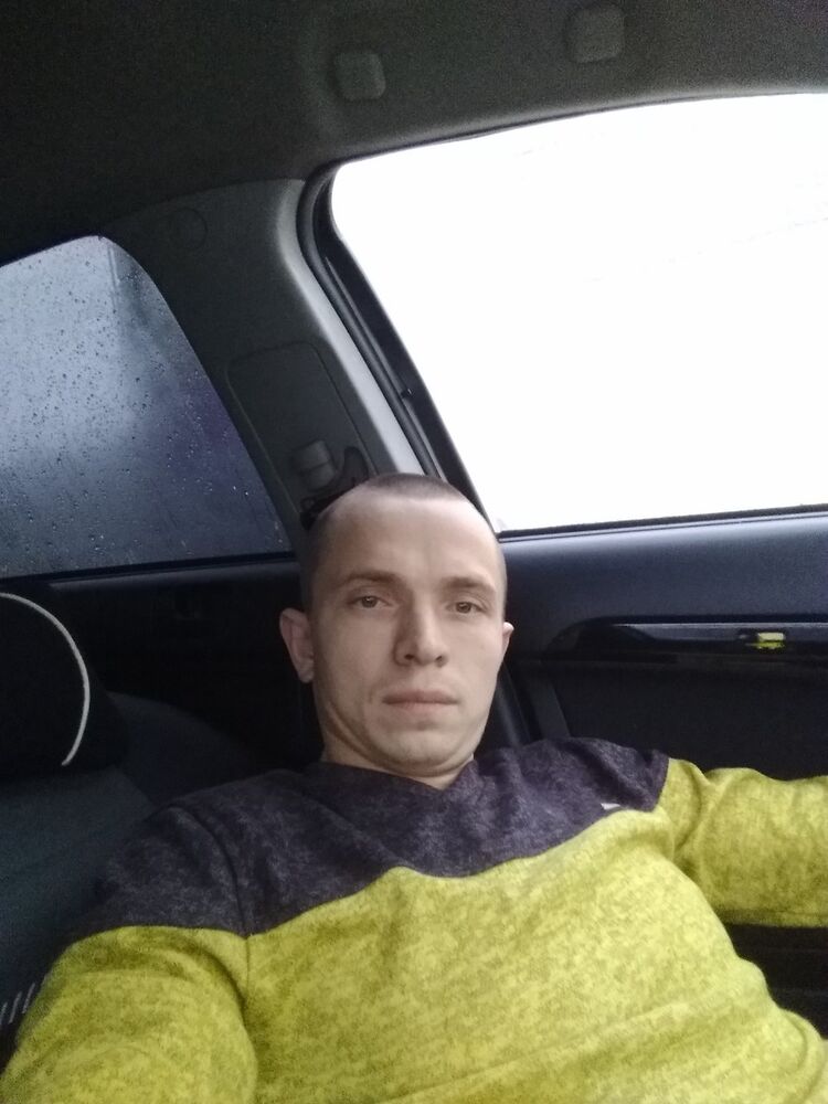 19142281  , 39 ,    