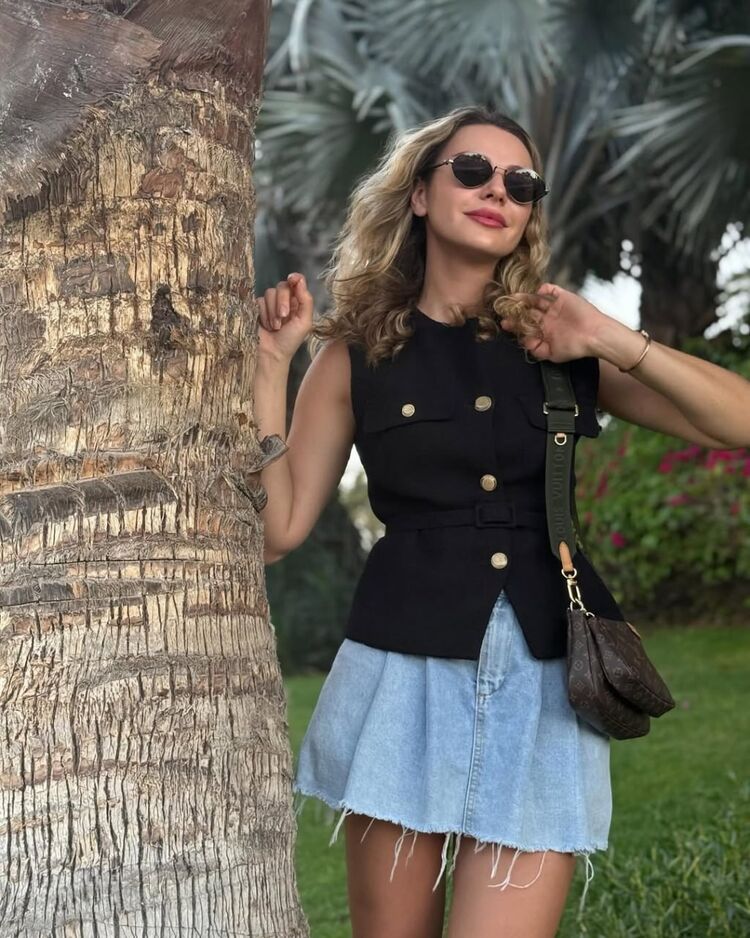 ���� 52831541 ������� ����, 32 ����, ���� ���������� � ������