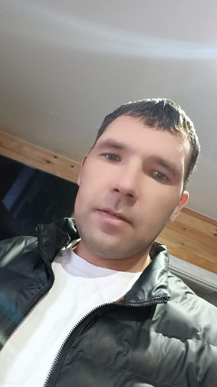  46802641  , 35 ,    