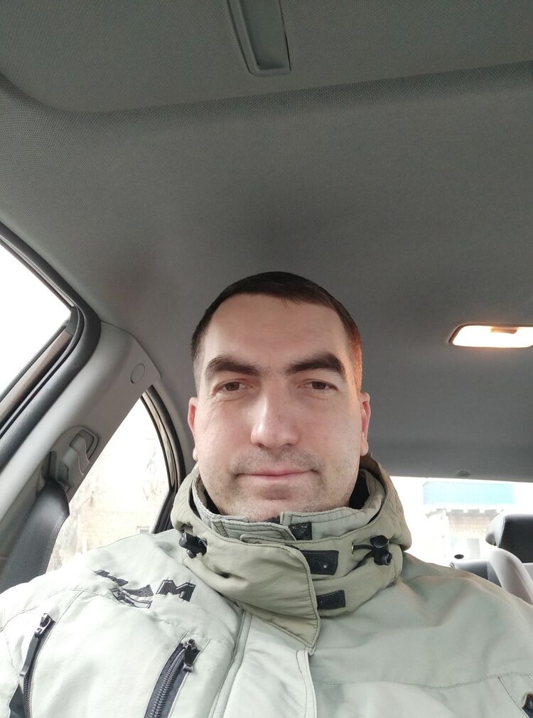  19156281  , 41 ,    