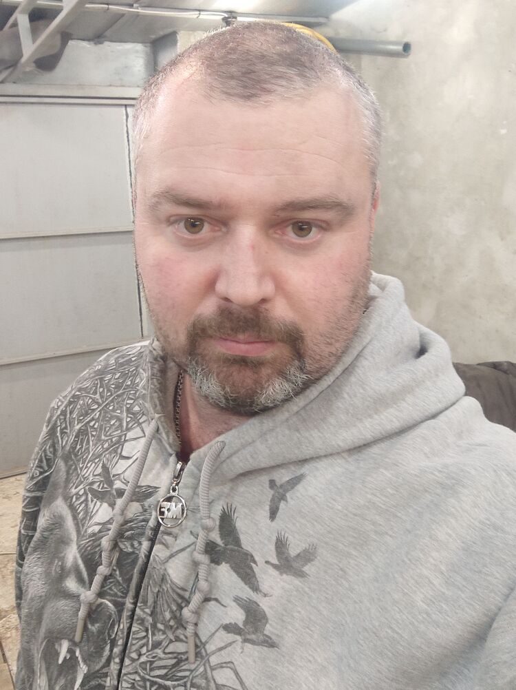  41279521  , 39 ,    
