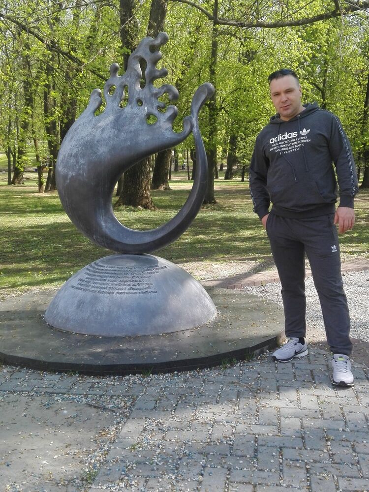  ,   , 44 ,     , c 