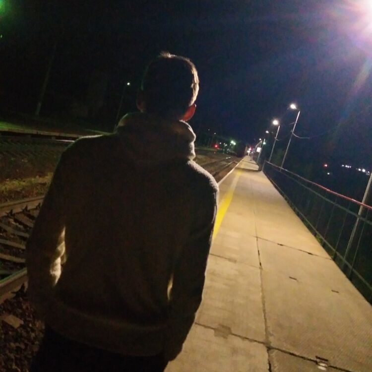  -,   , 21 ,   ,   