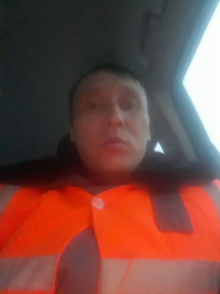  31599351  , 34 ,    